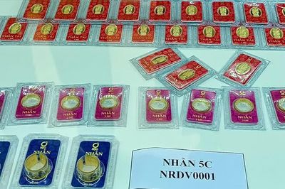 Sáng 10-8: Giá vàng đảo chiều giảm