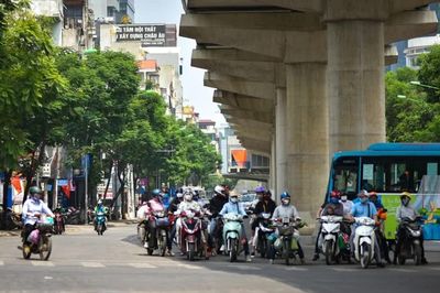Dự báo thời tiết ngày 10/8: Bắc Bộ nắng nóng gay gắt, Nam Bộ mưa về chiều tối