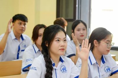 Trường tuyển sinh hơn 11.000 chỉ tiêu, điểm chuẩn ra sao?