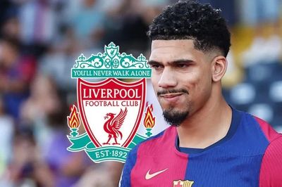 Liverpool chiêu mộ thành công Ronald Araujo từ Barcelona