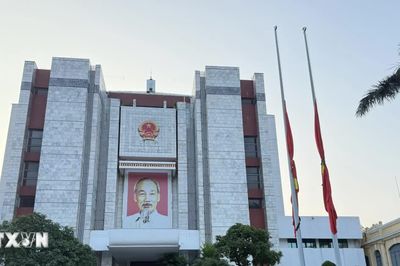Việt Nam để tang Chủ tịch Quốc hội Lào theo nghi thức Quốc tang trong 2 ngày