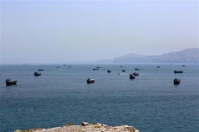Việc bảo đảm tự do hàng hải ở eo biển Hormuz: Nhìn từ khoảng cách trong quan điểm Mỹ-Iran
