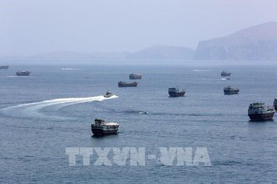 Đạt tiến triển với Oman, Iran vẫn siết điều kiện mở lại eo biển Hormuz với Mỹ