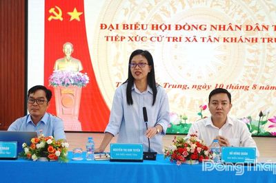Cử tri xã Tân Khánh Trung kiến nghị nhiều nội dung về bảo vệ môi trường, giao thông nông thôn
