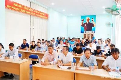Đồng Tháp: 57 học viên tham gia lớp Đào tạo nhân viên trực hồ, cứu hộ môn Bơi, Lặn