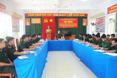 Bộ đội Biên phòng tỉnh Khánh Hòa tổ chức đối thoại dân chủ với cán bộ, chiến sĩ