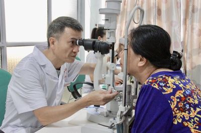Hướng tới khám sức khỏe toàn dân