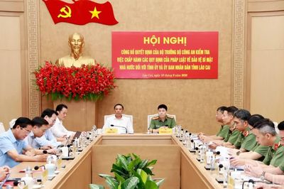 Công bố quyết định của Bộ trưởng Bộ Công an về kiểm tra bảo vệ bí mật nhà nước tại Lào Cai