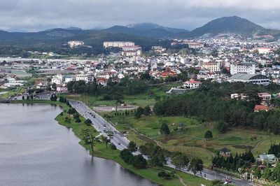 Hàng ngàn ha đất của người dân mòn mỏi chờ phương án sử dụng đất