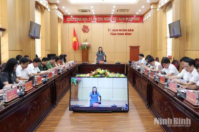 Tập trung thực hiện mục tiêu toàn dân được khám sức khoẻ định kỳ, khám sàng lọc miễn phí