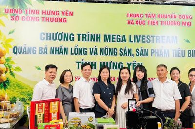 Livestream quảng bá nhãn lồng Hưng Yên tạo hiệu ứng tích cực, mở rộng kênh tiêu thụ trên nền tảng số Livestream quảng bá nhãn lồng Hưng Yên tạo hiệu ứng tích cực, mở rộng kênh tiêu thụ trên nền tảng số