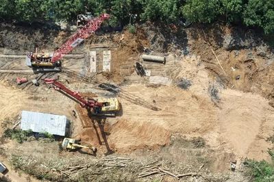 Đường 8 làn nối cầu Mã Đà - Vành đai 4 TP.HCM tăng tốc thi công