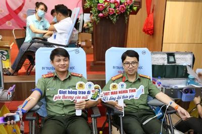 Giọt máu nghĩa tình vì đồng đội thân yêu