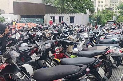 Phường Bạch Mai giải tỏa bãi xe tự phát tồn tại nhiều năm