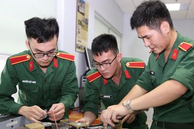 Thêm hai trường quân đội công bố điểm chuẩn, có ngành lấy 29,76 điểm