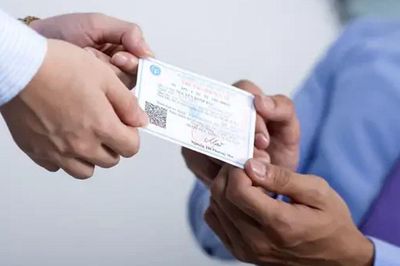 Mức hưởng BHYT mới nhất mà người về hưu cần biết