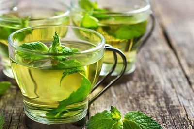 4 loại trà hỗ trợ cân bằng nội tiết tố một cách tự nhiên