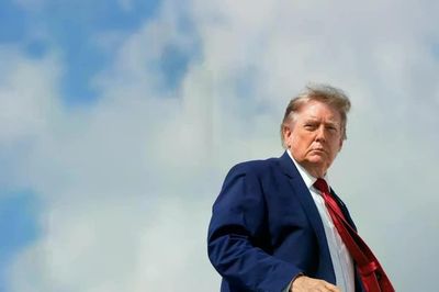 Phản ứng của Tổng thống Trump khi Iran đòi Mỹ bồi thường thiệt hại chiến tranh