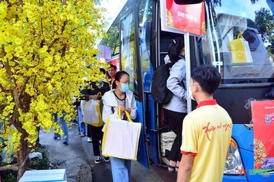 Công đoàn đồng ý nghỉ Tết Nguyên đán 2027 kéo dài 7 ngày liên tục