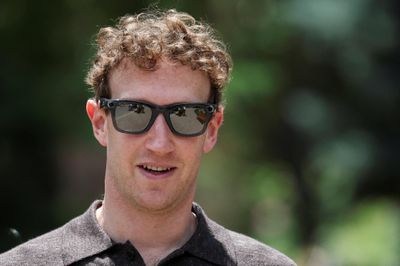 Ông chủ Facebook đặt cược 600 tỷ USD vào tầm nhìn mới