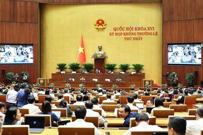 Quốc hội thảo luận về dự án Luật Phát triển đô thị