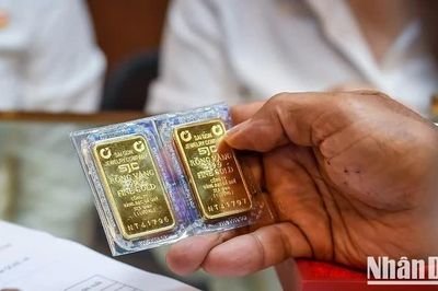 Giá vàng ngày 11/8: Vàng SJC bật tăng cả triệu đồng mỗi lượng