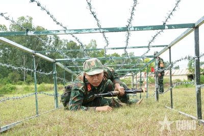Xạ thủ chuẩn bị đua tài