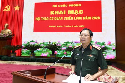 Đại tướng Nguyễn Tân Cương chủ trì khai mạc Hội thao cơ quan chiến lược năm 2026