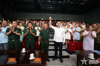 Công chiếu tập 6 phim tài liệu 'Hai trái tim chung nhịp đập' về tầm nhìn cách mạng của Chủ tịch Hồ Chí Minh và Lãnh tụ Fidel Castro