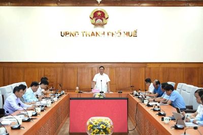 Huế yêu cầu không để điểm nghẽn cản đà tăng trưởng