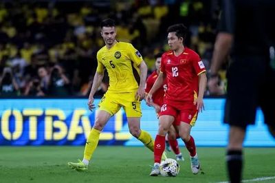 Vì sao Malaysia không chọn sân Bukit Jalil sức chứa 80.000 người để tiếp đón tuyển Việt Nam?