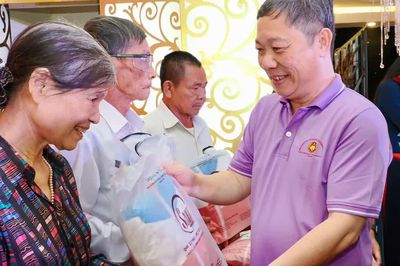 TPHCM - TP Huế tăng cường gắn bó, đồng hành