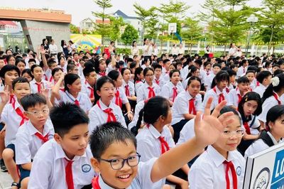 Hà Nội xây dựng kế hoạch miễn phí sách giáo khoa cho học sinh phổ thông