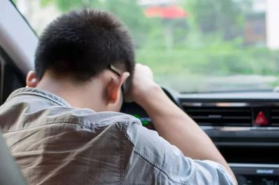 4 dấu hiệu 'báo động' cơ thể thiếu sắt