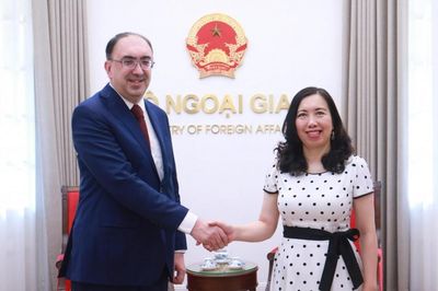 Thứ trưởng Lê Thị Thu Hằng tiếp Đại sứ Armenia, thúc đẩy hợp tác nhiều lĩnh vực