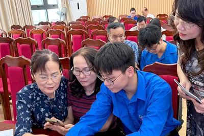 Ứng dụng AI bóc trần cạm bẫy trên không gian mạng