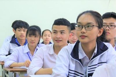 Bộ GD-ĐT lên tiếng về thông tin lan truyền 'Lịch sử là môn học tự chọn'