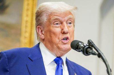 Tổng thống Mỹ Donald Trump nói về khả năng 'leo thang quân sự quy mô lớn' vào Iran