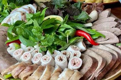 Lòng lợn ngon nhưng dễ 'rước bệnh', nhớ kỹ 3 'không' này