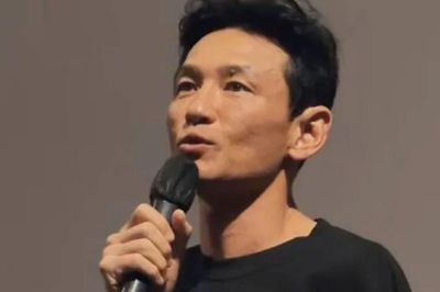 Hwang Jung Min tiều tụy quảng bá phim Hope giữa ồn ào