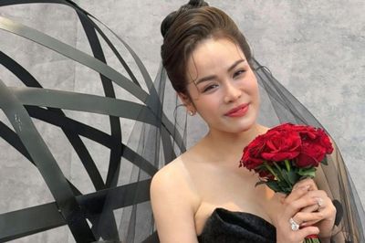 Nhật Kim Anh xúc động khi có được hạnh phúc