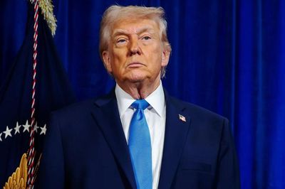 Công ty của ông Donald Trump báo lỗ hơn 6 tỷ đồng