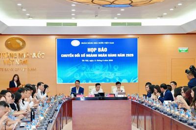 Ngân hàng bước vào kỷ nguyên AI với bài toán kiểm soát rủi ro