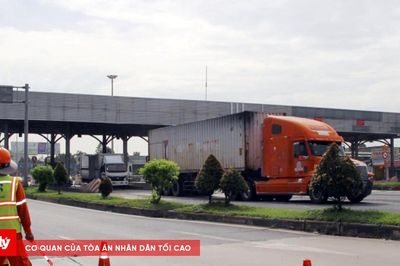 Tháo dỡ trạm thu phí cầu Đồng Nai