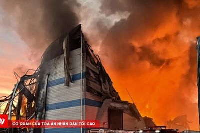 Hàn Quốc: Cháy kho chứa 1,9 triệu lít hóa chất, chính quyền phát cảnh báo khẩn