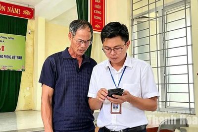 Từ công sở ra địa bàn