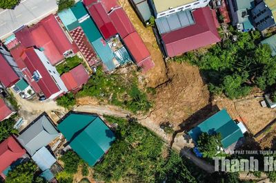 Sớm ổn định đời sống cho các hộ dân sau sạt lở núi nghiêm trọng ở xã Quan Sơn