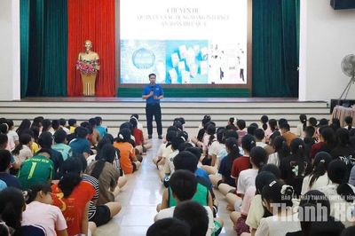 Xây dựng “lá chắn số” cho trẻ em