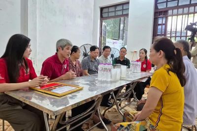 Thăm, động viên gia đình người hiến tặng mô, tạng