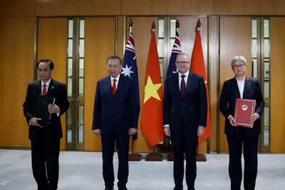 Việt Nam - Australia thông qua 3 tuyên bố chung, trao 7 văn kiện hợp tác